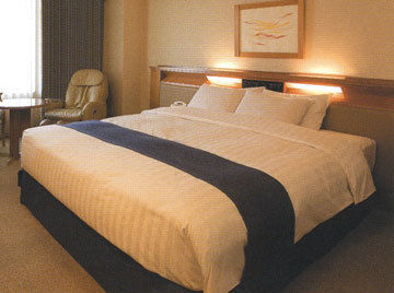 Hotel Laforet Shin-osaka 4*